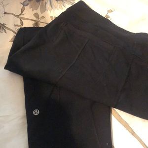 lululemon Sz 12 black jogger yoga spa casual pant pleats pockets wide band